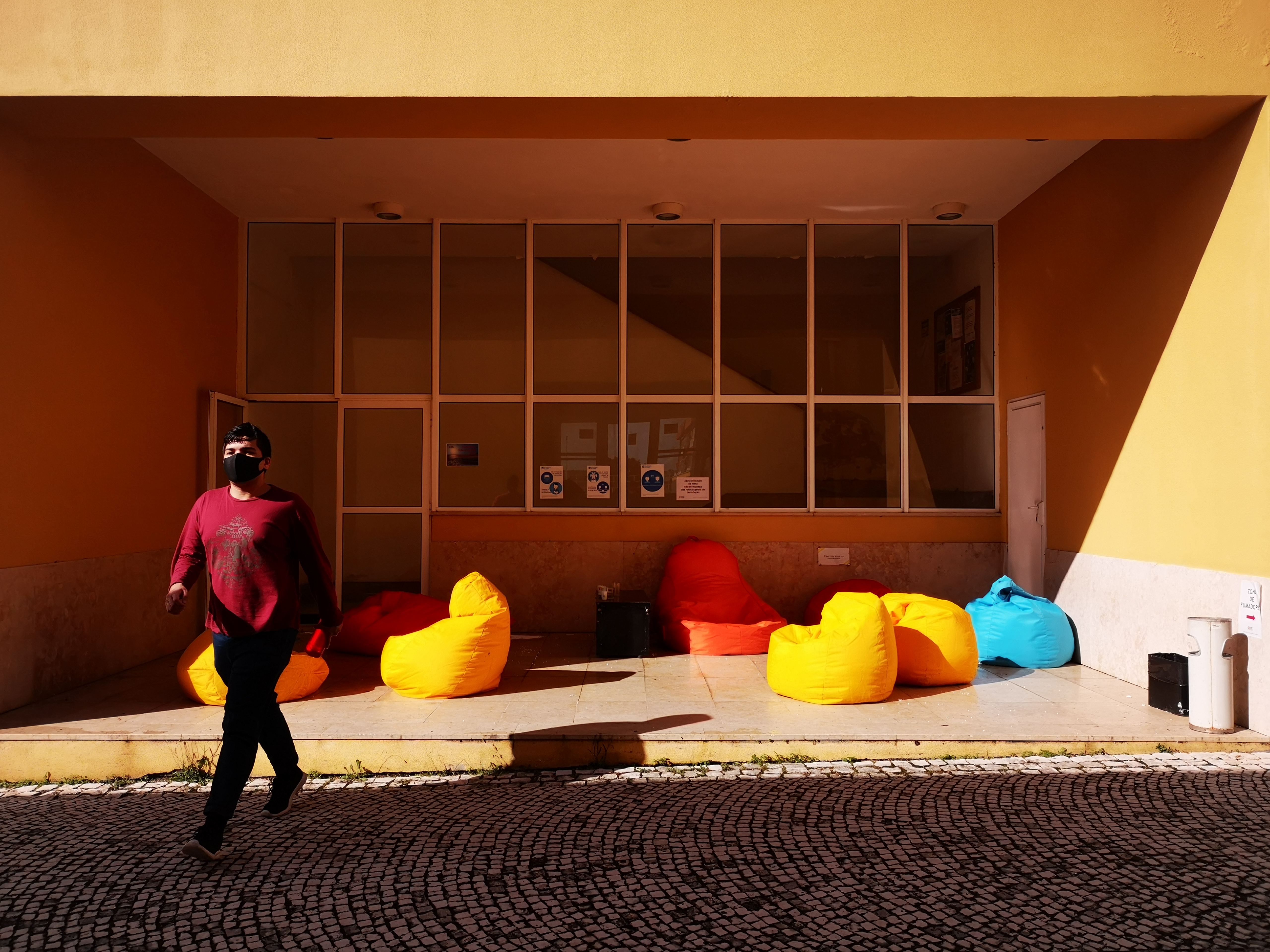 12_pouf